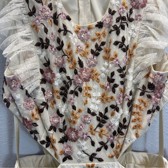 Mac Duggal Embroidered Bodice Cap Sleeve Ruffle Tiered Gown - Picture 13 of 16